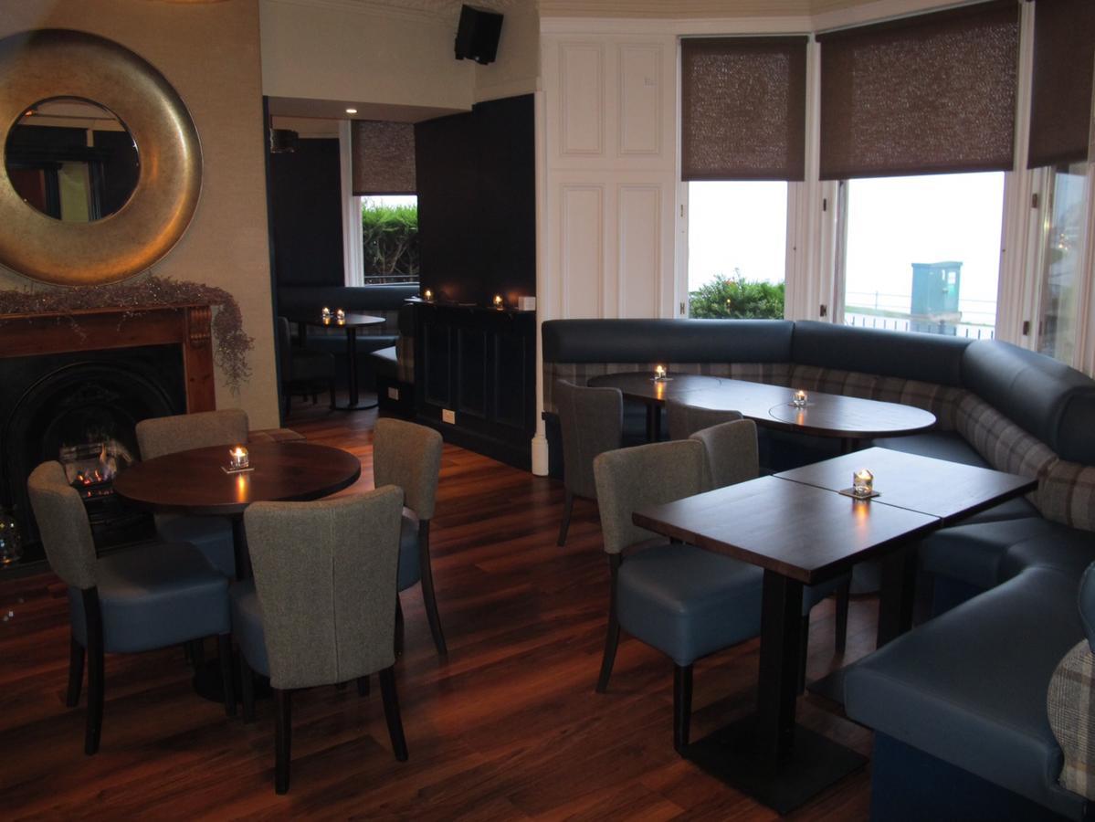 The Spinnaker Hotel Гурок Екстер'єр фото